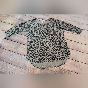 Leopard Print 3/4 Sleeve Sweater Button Down Back